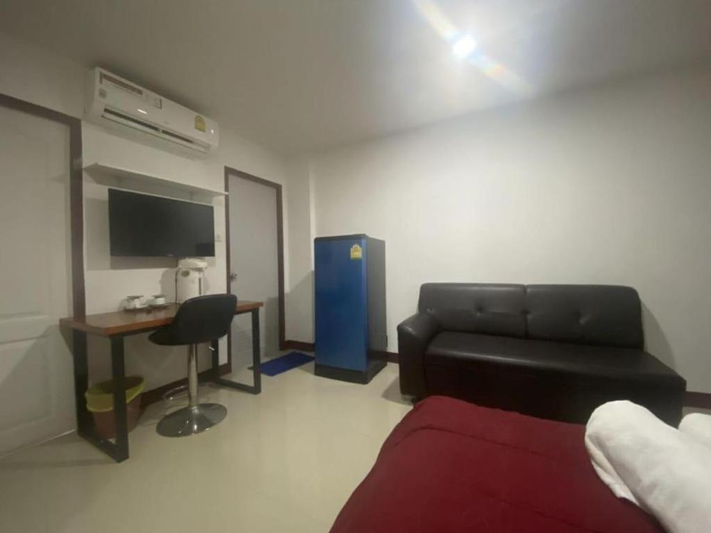 Oyo 1135 Triple A Residence Chiang Mai Exteriör bild